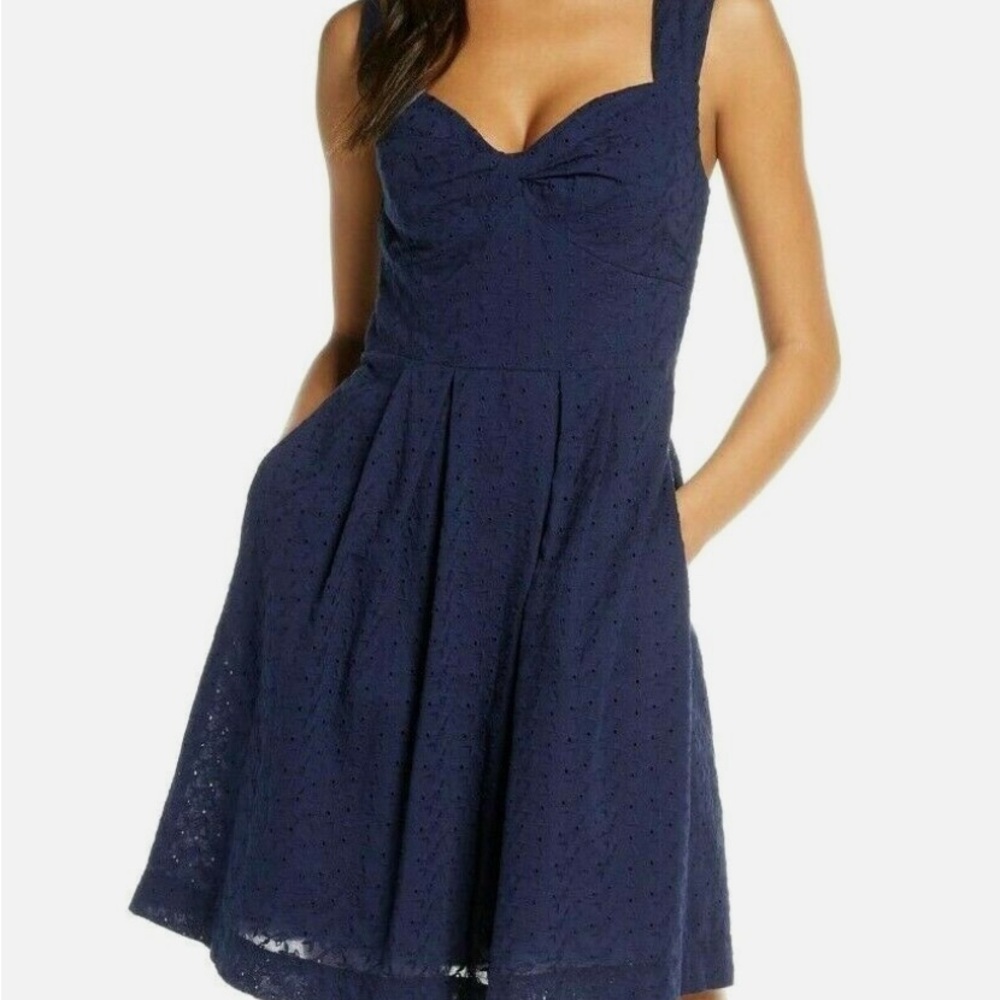 Lilly Pulitzer Cyndi Navy Mini Dress Cotton Eyelet Feminine Pockets NWT Size 12